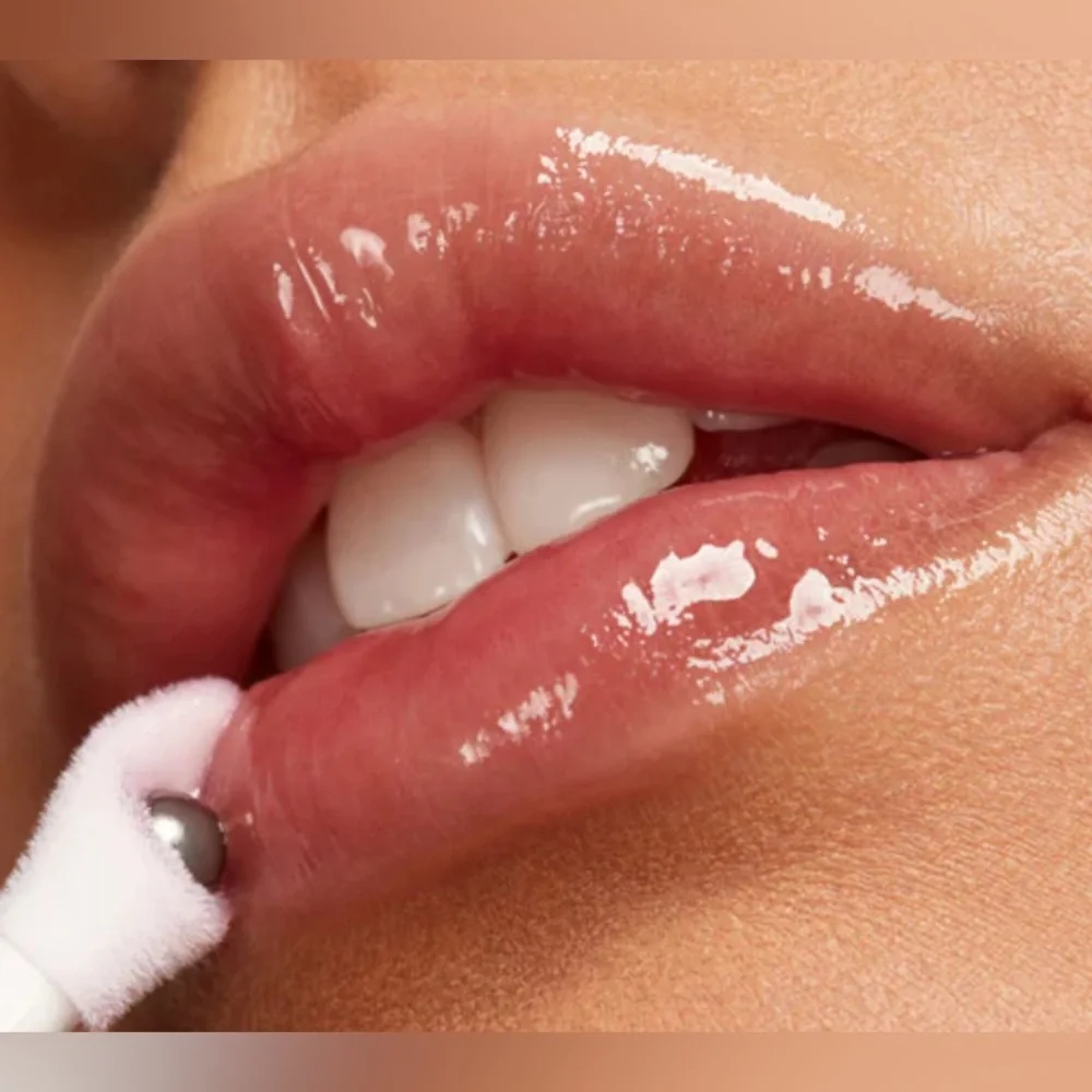 R.E.M. Beauty Lip Oil‎